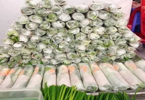 Mì Trộn Martabak & Gỏi Cuốn Nhà Thờ