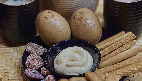 Konnifood - Bánh Đồng Xu & Bánh Trứng - 248 Hoàng Diệu