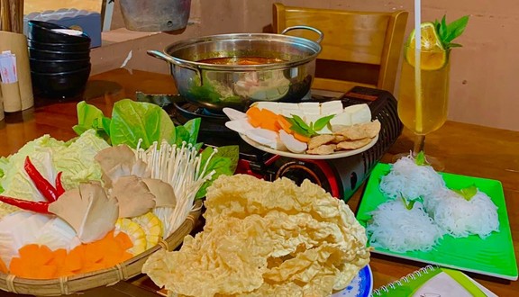 Quán Chay Tâm Đăng - Lẩu Chay - 96 Khổng Tử
