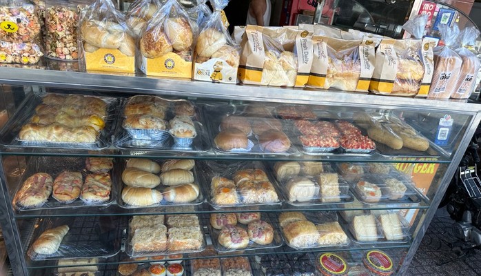 Minh Hương Bakery - Bánh Mì Mặn - Hưng Phú