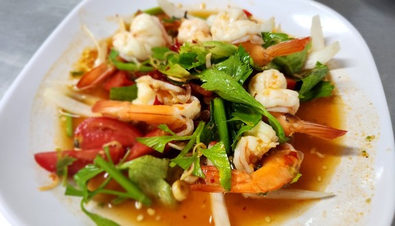 Tomyum House