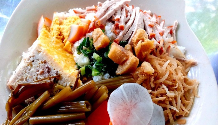 Cơm Tấm Long Xuyên Cô Ba - Tô Ngọc Vân	