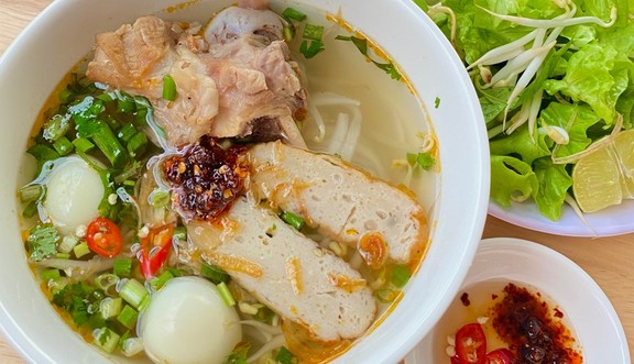 Bánh Canh Bột Lọc Bình Định Hiền My - 310 Trương Thị Hoa