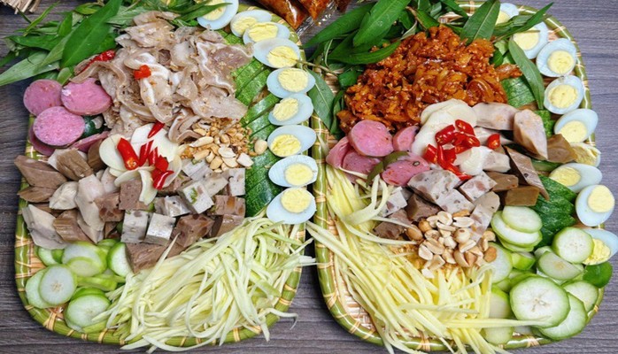 Tré Trộn Cô Giàu Quy Nhơn - Xuân Diệu