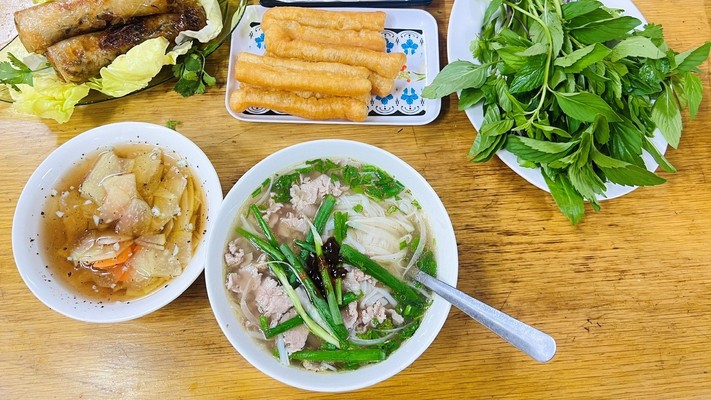 Phương Béo Hà Nội Food - Phở Bò & Bún Chả