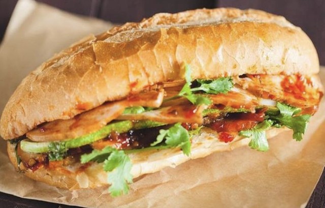 Bánh Mì Hà Nội - 208 Nguyễn Thị Định