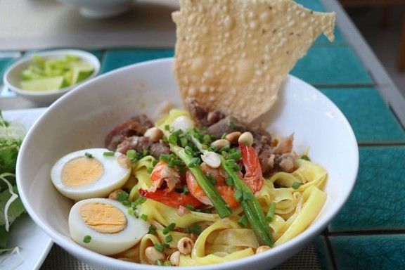 Bánh Canh & Mỳ Quảng - Quang Nhật