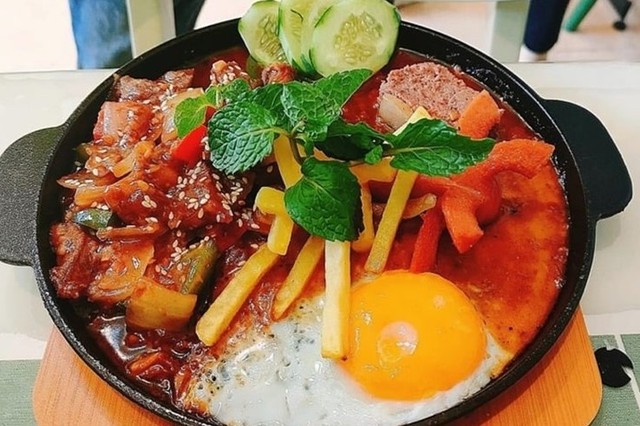Bánh Mì Chảo & Bánh Mì Sốt Vang 18 - Hồ Đắc Di