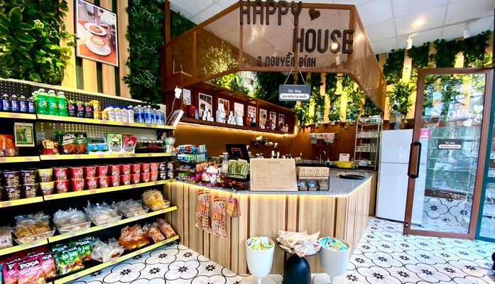 Happy House Coffee & Mart