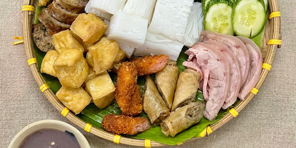Bún Đậu, Mẹt Cuốn Mắm Nêm & Mì Tương Đen - Phạm Hồng Thái