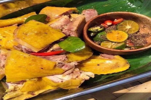 FoodMot - Gà Rán, Gà Luộc & Gà Ủ Muối Hoa Tiêu - Khâm Thiên