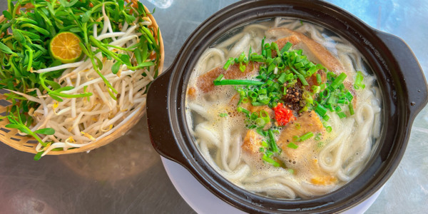 Bánh Canh Cá Lóc - Chả Cá Nha Trang Quý Thảo