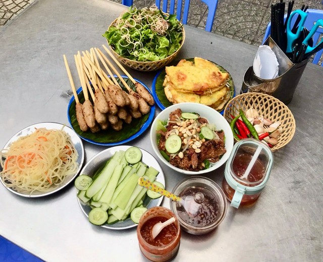 Bánh Xèo, Nem Lụi & Bún Thịt Nướng - Dũng Bắc