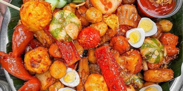 Ăn Vặt Ruby - Cá Viên Chiên Mắm Tỏi, Bột Chiên & Mì Xào
