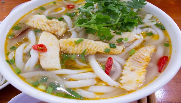 Bánh Canh Cá Lóc Cô Oanh - 125 Giải Phóng