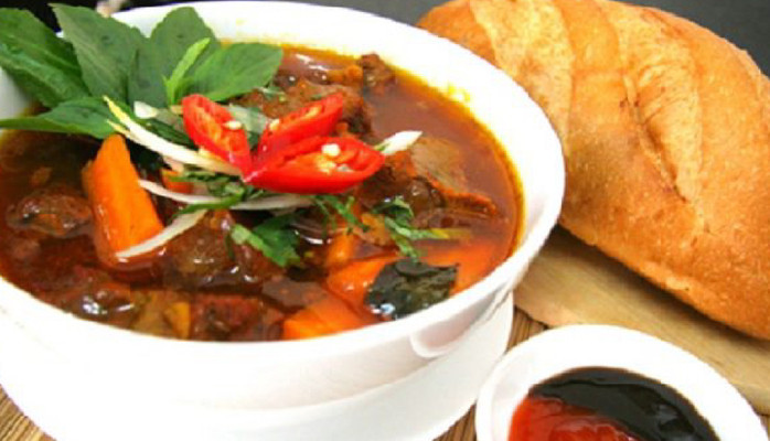 Cô Khánh - Bò Kho, Bánh Chưng & Cafe Sữa Gấu - An Dương Vương