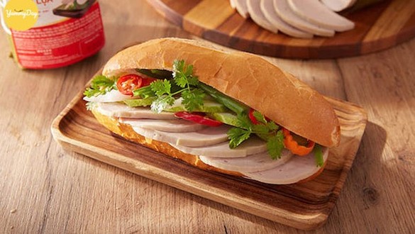 Tiệm Bánh Mì Mộc - Nguyễn Trung Trực