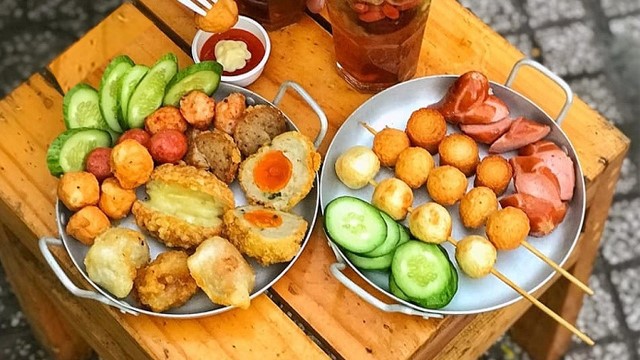 Ăn Vặt Noel - Lý Thường Kiệt