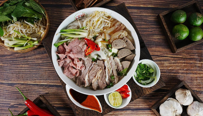 Phở Hưng Long Nam Sài Gòn - P05-01 Đường Số 1