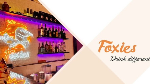 Foxies - Tiệm Cà Phê & Trà - 61 Hoàng Văn Thụ