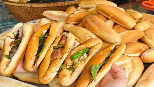 Bánh Mỳ 165 - Thái Bình
