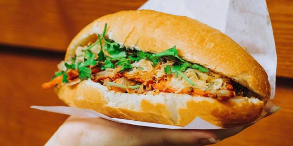 Bánh Mì Hoàng Gia - RoyalBread