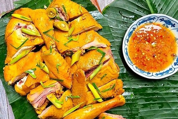 Bếp Linh Linh - Chân Gà Xả Ớt & Gà Ủ Muối Hoa Tiêu - Trương Định