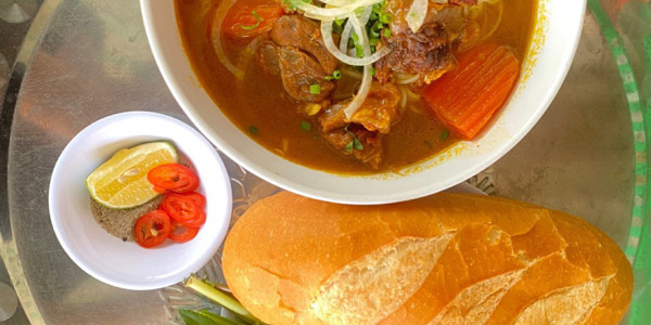 Bò Kho Cô Ba - Bánh Mì & Hủ Tiếu Bò Kho