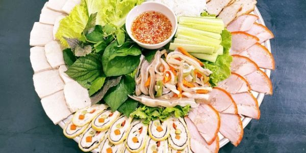 Chè Mâm & Bánh Canh Cô Ú Bình Dương - Quán Ăn - 240 Thích Quảng Đức