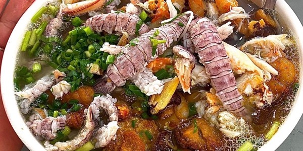 Bún Hải Sản Vân Đồn