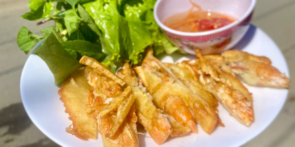 Bảo Trân - Bánh Tôm Hồ Tây - Bình Tân