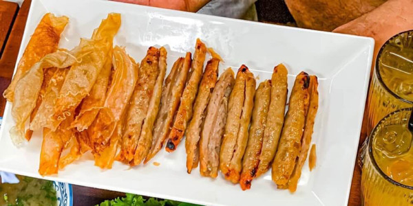 Cơm Tấm Chị Em - Song Hào