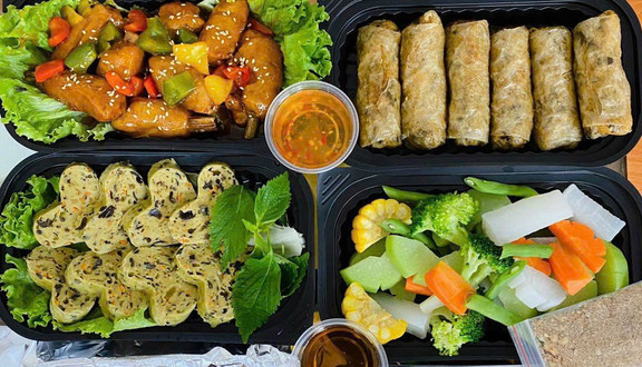 Bánh Gối Chay & Giò Chả Nem Ruốc Chay - Xuân Đỉnh