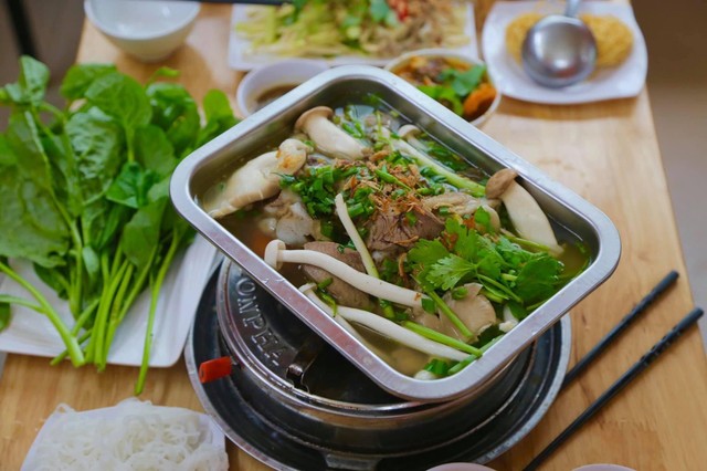 Quán Phá Lấu Bò Út Vân - Lê Văn Phẩm