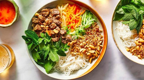 Cơm Tấm - Bún Thịt Nướng 985 - Lê Đức Thọ