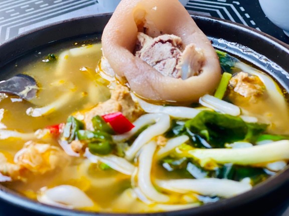 Bánh Canh Thố 1 - Lê Thanh Nghị