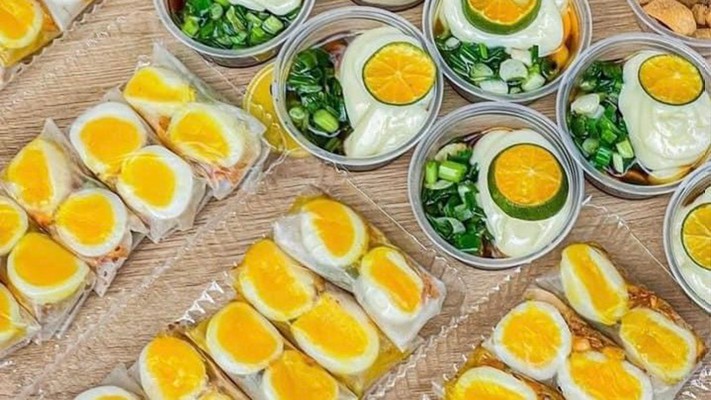 Ăn Vặt Triệu An - Bánh Tráng Trộn, Nước Ép & Cơm Cháy Chà Bông