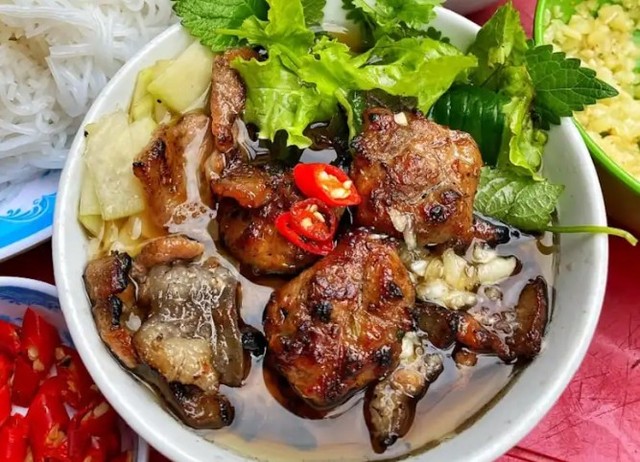 Bún Chả Chuẩn Hà Nội - Bánh Ướt Thịt Nướng