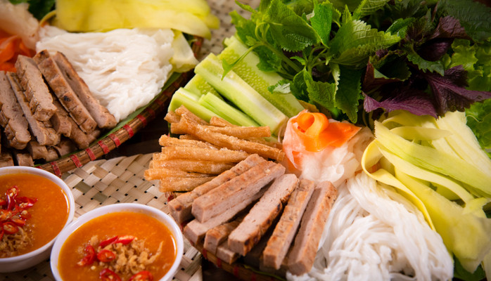 Nem Nướng Nha Trang - Bún Đậu Mắm Tôm - Mạc Thiên Tích