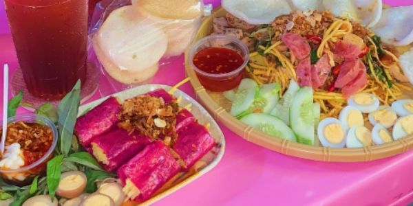 Ăn Vặt SIMON - Bánh Tráng, Tré Trộn & Chân Gà