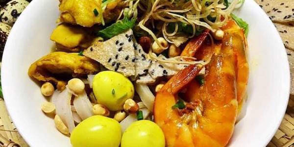 Xoài, Cóc & Me Dầm - Ăn Vặt 143 Quang Trung