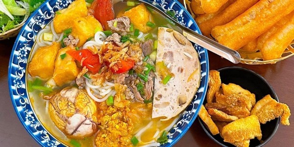 Hà Nộm - Bún Riêu Cua Hà Nội - 262 Đội Cung