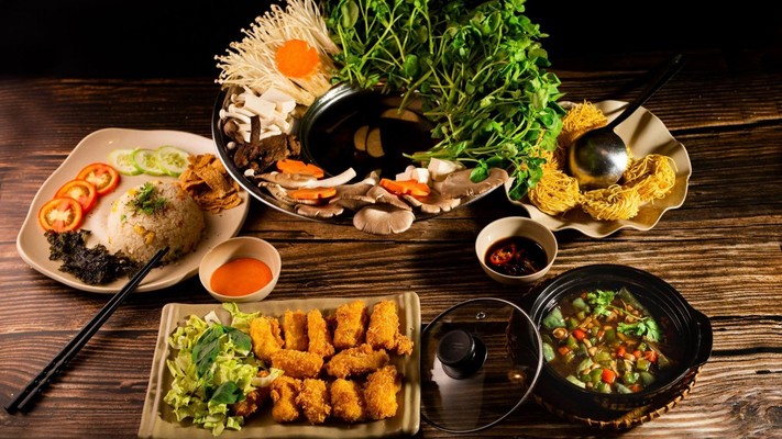 Chay Hoa Sen - Quán Chay Ngon Hóc Môn - Phan Văn Hớn