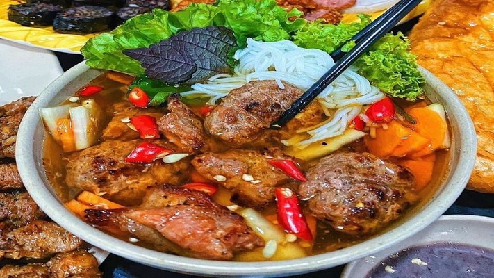 Bún Chả Vị Quán - Hoàng Cầu