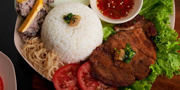 Cơm Tấm & Bún Thịt Nướng THẦN TÀI - Bình Long