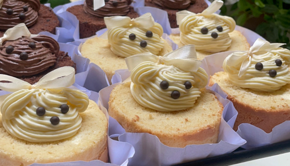 Tiệm Bánh Cạp Cạp