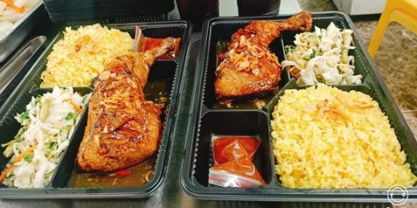 Quán Cơm 95 - Đường Liên Khu 5 - 6