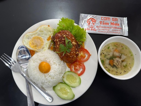 Cơm Gà Tắm Mưa - Bối Bối