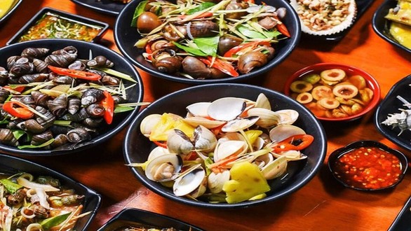 Ốc Bảy Nổ Sài Gòn - Giang Văn Minh