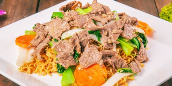 Mì Xào Bò, Nui Xào Bò & Cơm Bò Xào Dì Gái - Bạch Đằng